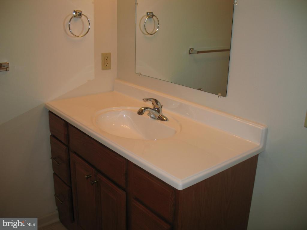 3995 Board Road Manchester, PA 17345 - Photo 9 of 16 Gallery Image 9