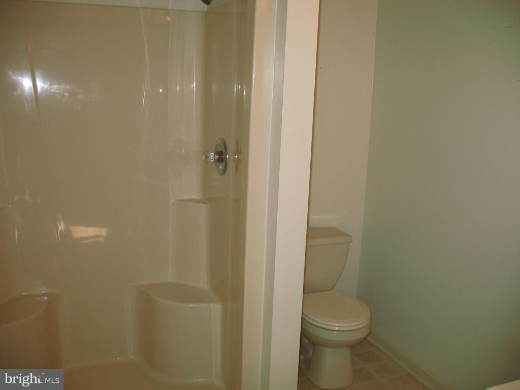 3995 Board Road Manchester, PA 17345 - Photo 10 of 16 Gallery Image 10