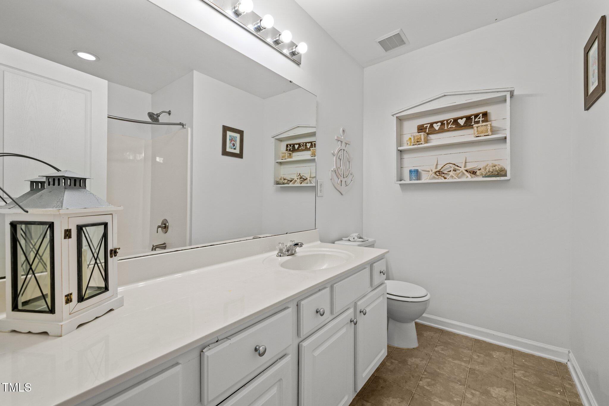 7628 Winners Edge Street Raleigh, NC 27617 - Photo 26 of 38 28-web-or-mls-5Z8A4036