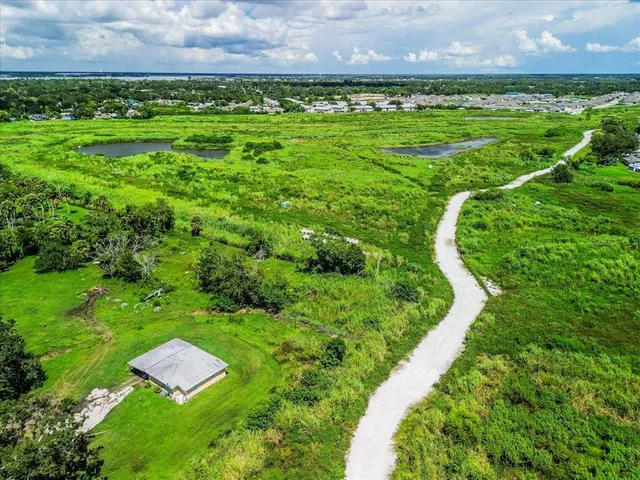 $45,000 | 2111 15th Street East, Bradenton, FL 34208