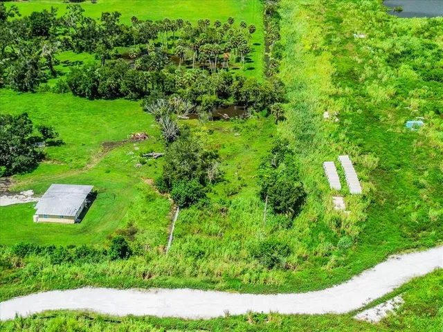 $45,000 | 2111 15th Street East, Bradenton, FL 34208