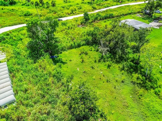 $45,000 | 2111 15th Street East, Bradenton, FL 34208