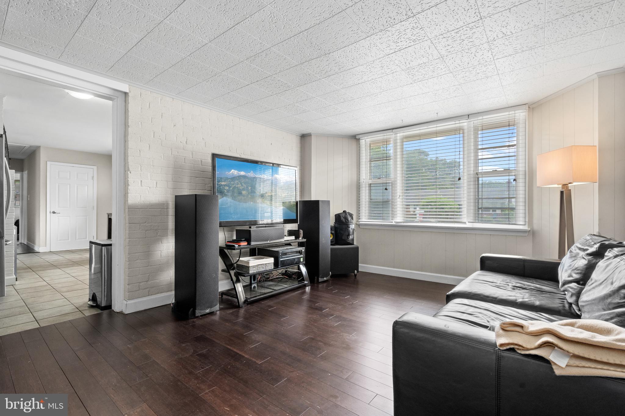 6608 Independence Avenue Springfield, VA 22151 - Photo 11 of 27