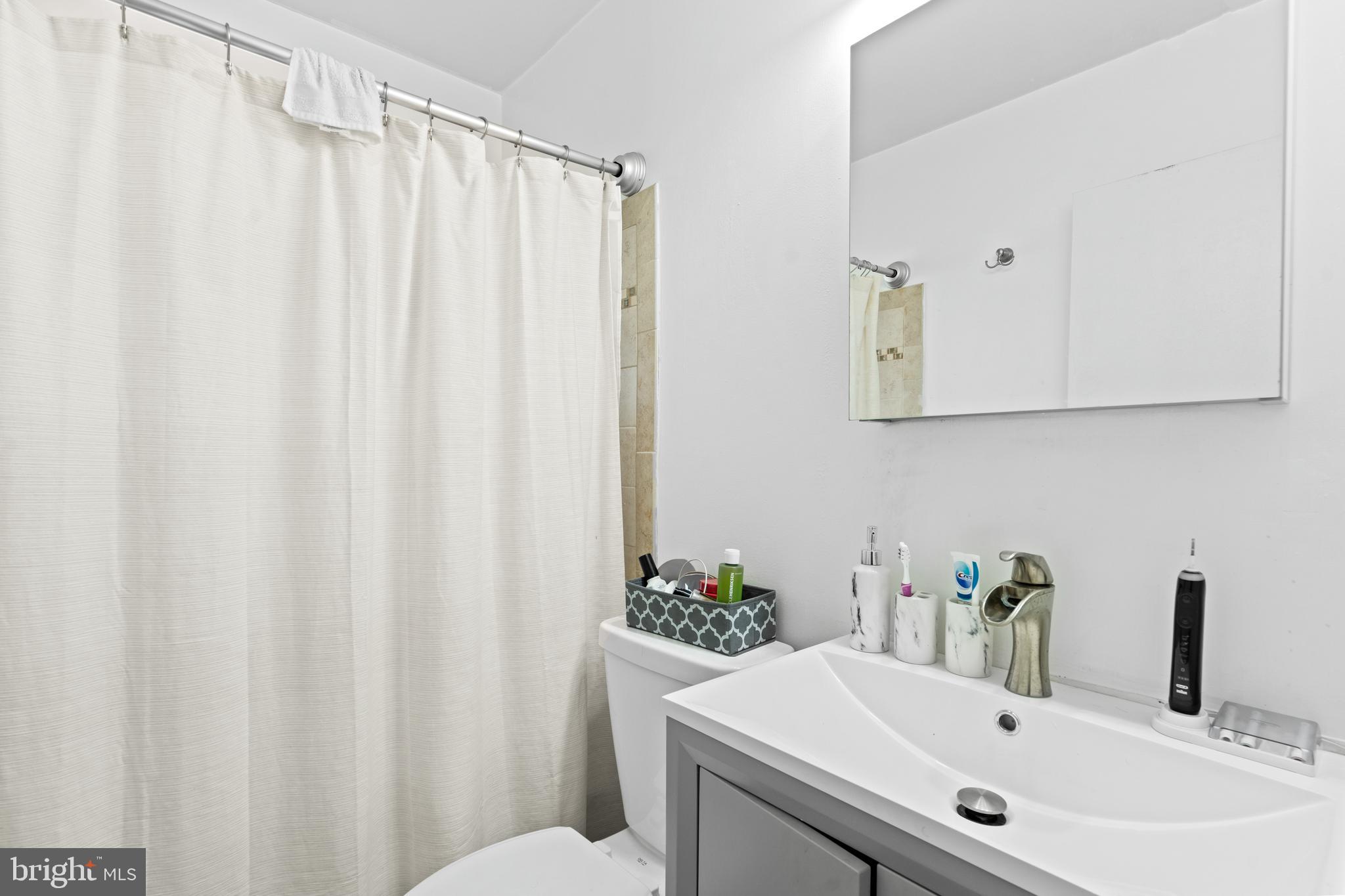 6608 Independence Avenue Springfield, VA 22151 - Photo 16 of 27