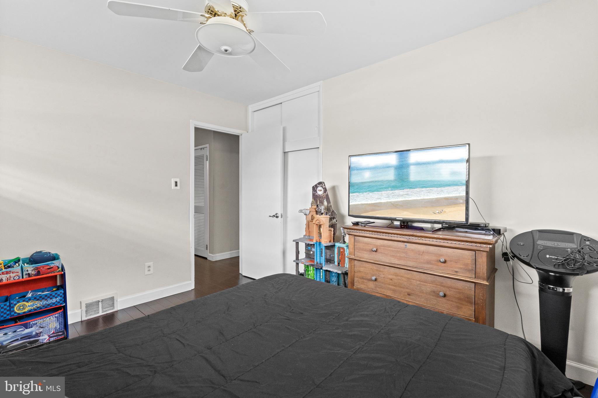 6608 Independence Avenue Springfield, VA 22151 - Photo 18 of 27