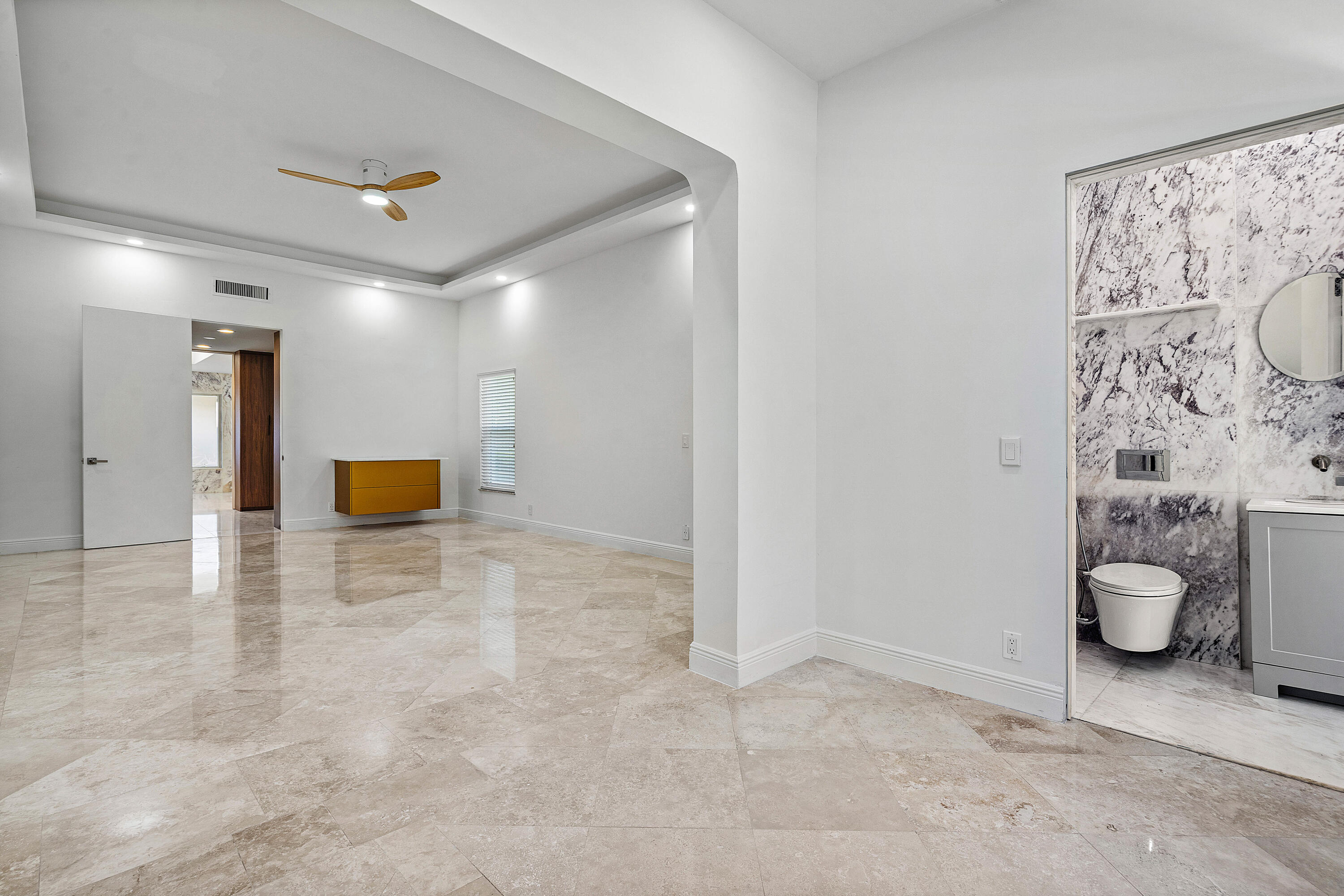 10391 Boca Woods Lane Boca Raton, FL 33428 - Photo 15 of 60 a view of a livingroom with furniture