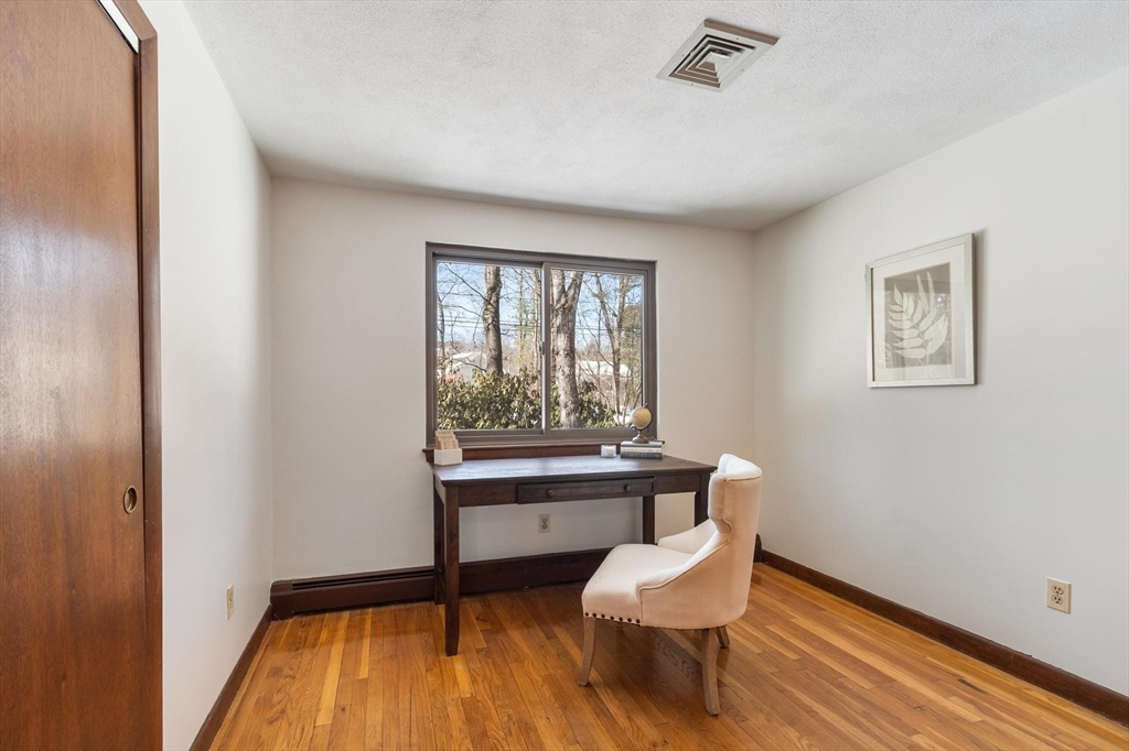 27 Fox Run Road Bedford, MA 01730 - Photo 26 of 42 Gallery Image 26