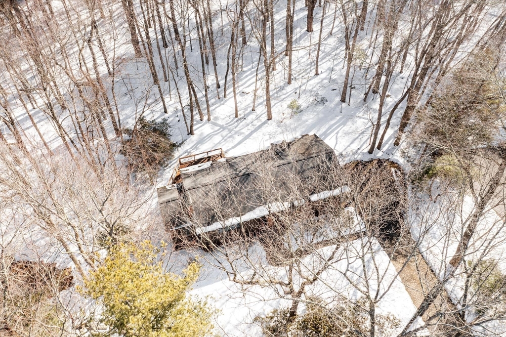 27 Fox Run Road Bedford, MA 01730 - Photo 3 of 42 Gallery Image 3
