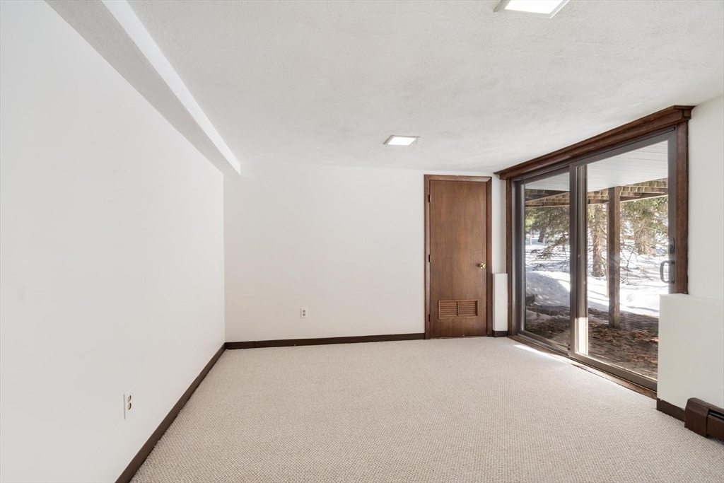 27 Fox Run Road Bedford, MA 01730 - Photo 33 of 42 Gallery Image 33