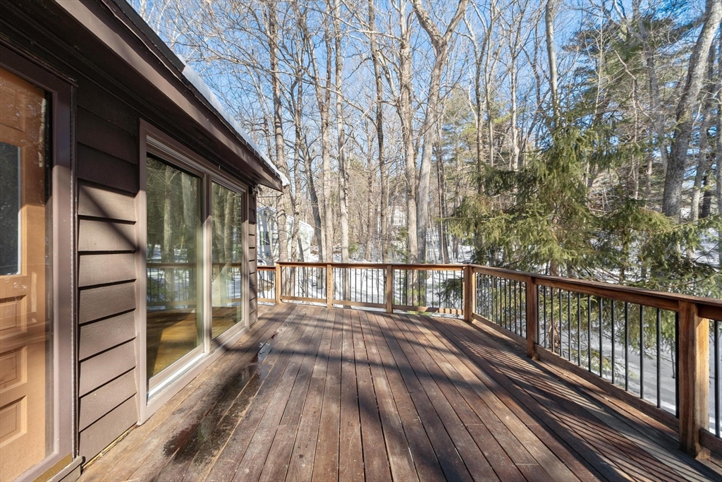 27 Fox Run Road Bedford, MA 01730 - Photo 37 of 42 Gallery Image 37