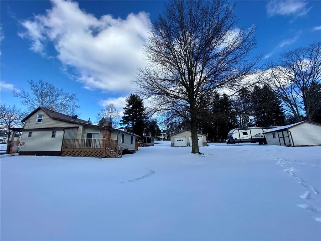 1215 Crucible Road Rices Landing, PA 15357 - Photo 3 of 25