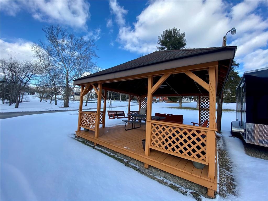 1215 Crucible Road Rices Landing, PA 15357 - Photo 9 of 25