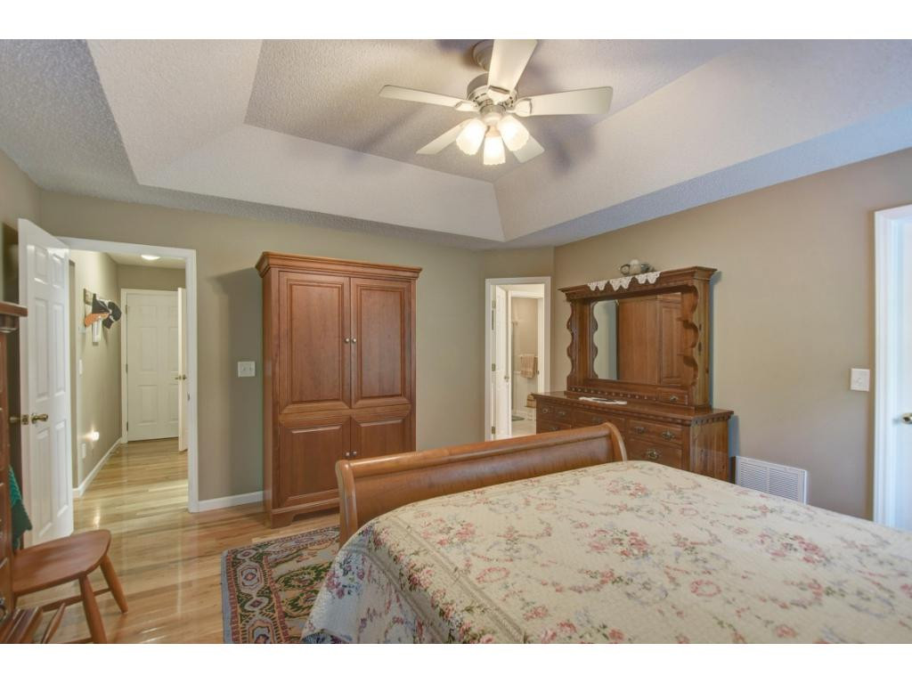 200 Lakeshore Road Bluff City, TN 37618 - Photo 17 of 36 Photo 17