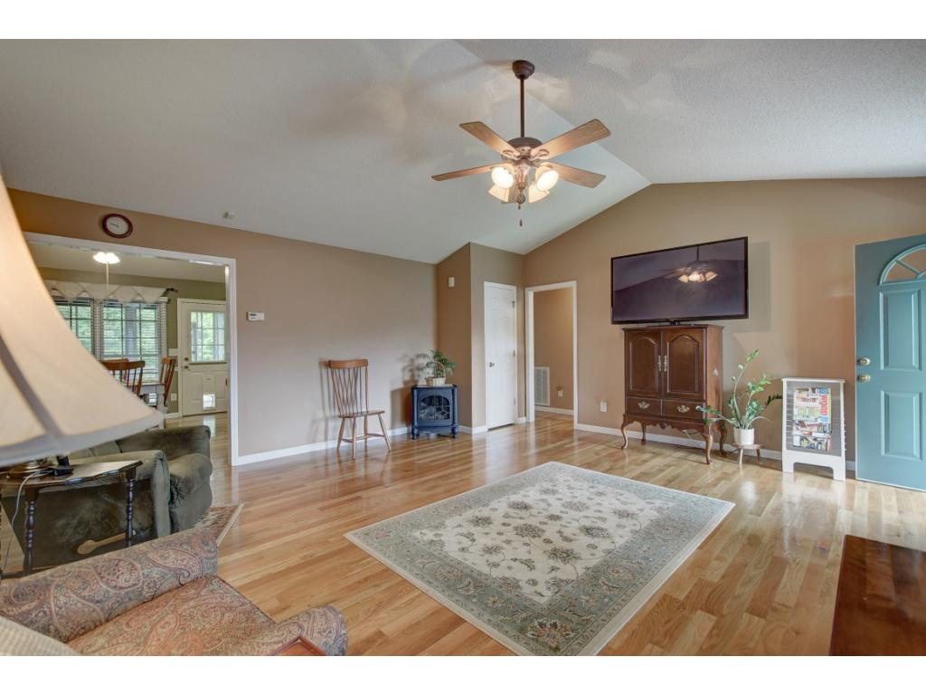 200 Lakeshore Road Bluff City, TN 37618 - Photo 9 of 36 Photo 9