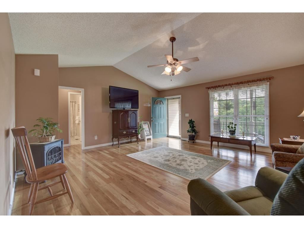 200 Lakeshore Road Bluff City, TN 37618 - Photo 10 of 36 Photo 10