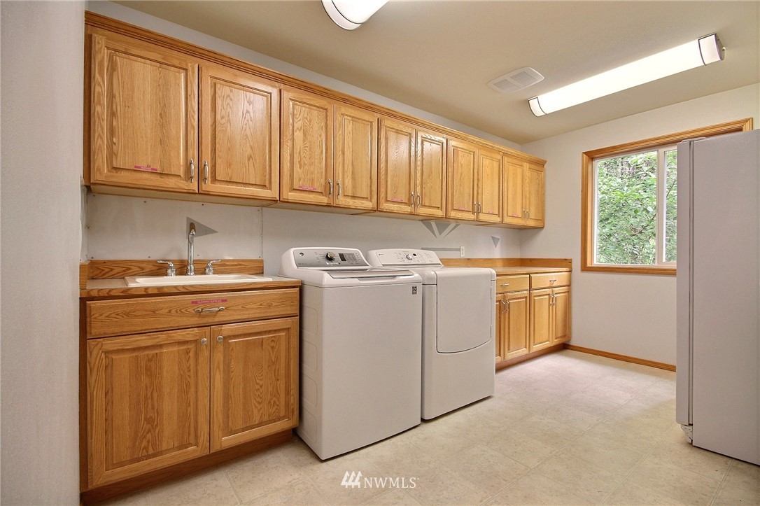 12741 Yellow Brick Road Southeast Olalla, WA 98359 - Photo 20 of 25 Gallery Image 20