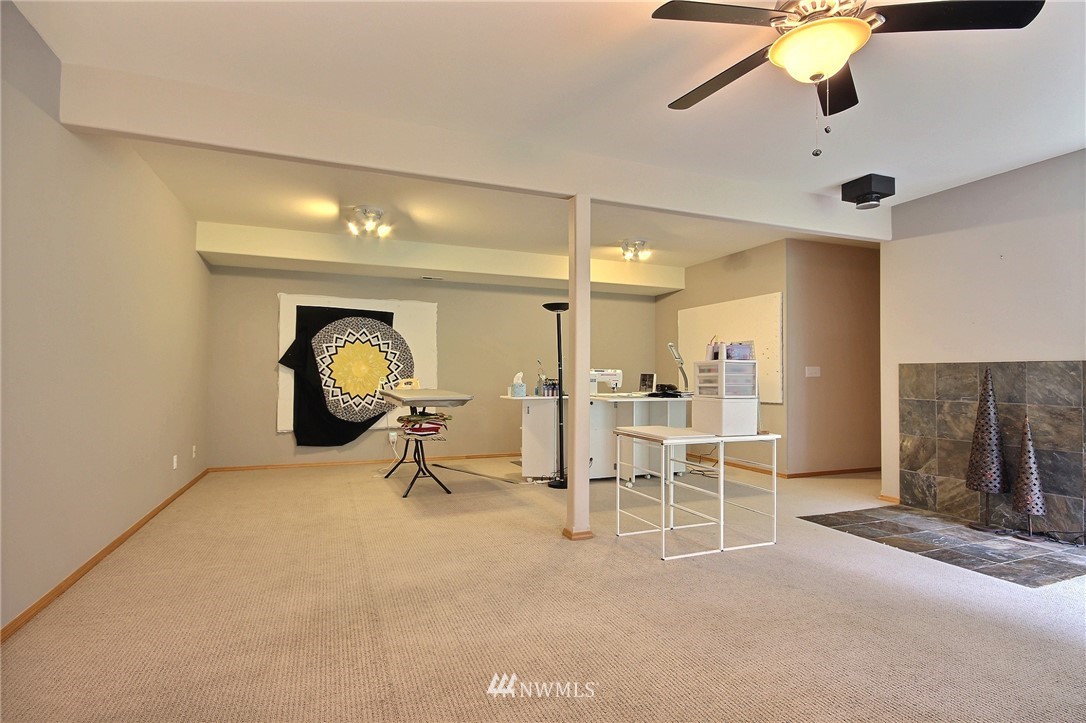 12741 Yellow Brick Road Southeast Olalla, WA 98359 - Photo 6 of 25 Gallery Image 6