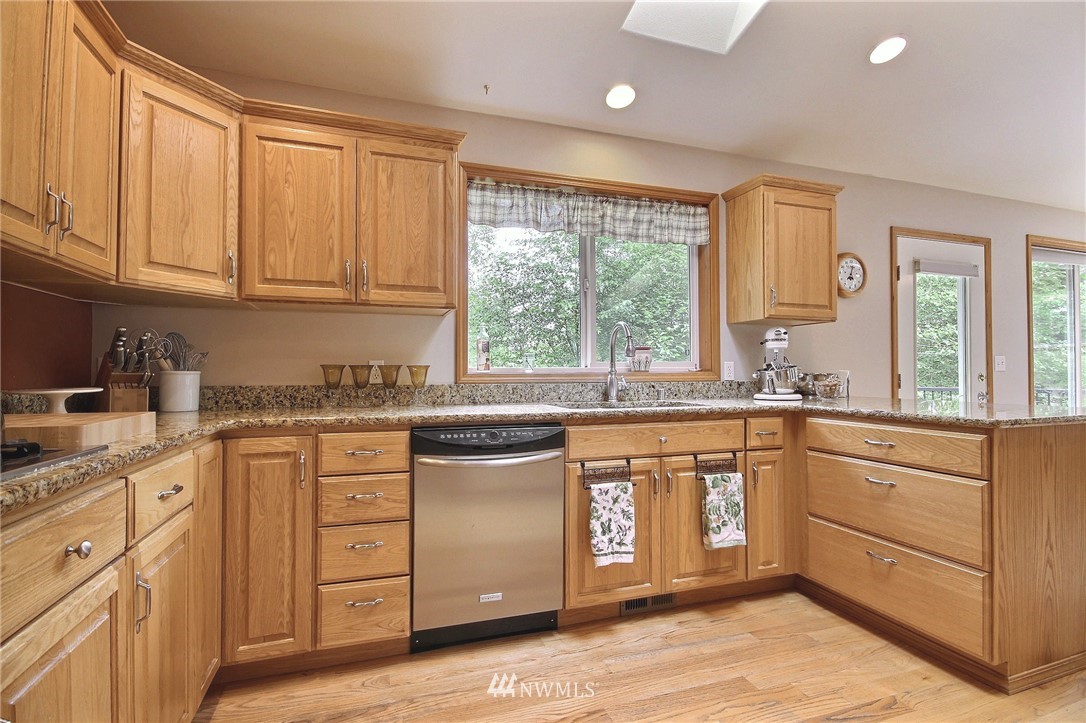12741 Yellow Brick Road Southeast Olalla, WA 98359 - Photo 9 of 25 Gallery Image 9