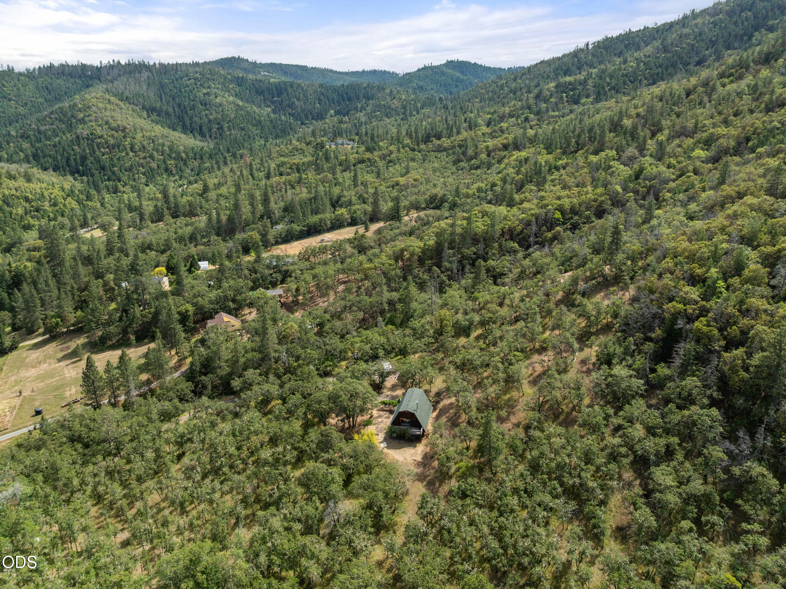 4770 Andrews Road Medford, OR 97501 - Photo 31 of 41 41_4770-andrews-rd -drone-04