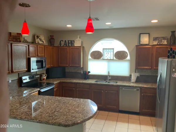 $3,700 | 5141 South Eucalyptus Drive, Gilbert, AZ 85298