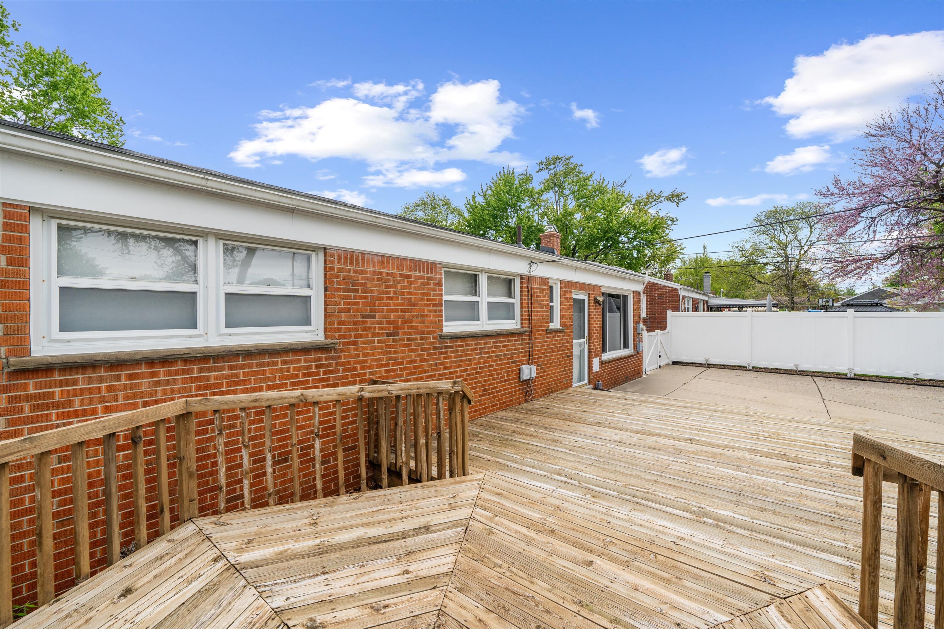 36753 Greenbush Road Wayne, MI 48184 - Photo 50 of 54 51-DSC09769