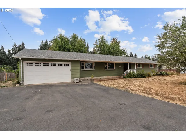 $699,000 | 20415 Highway 213, Oregon City, OR 97045