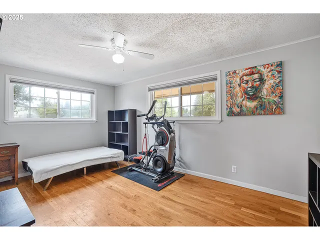 $699,000 | 20415 Highway 213, Oregon City, OR 97045