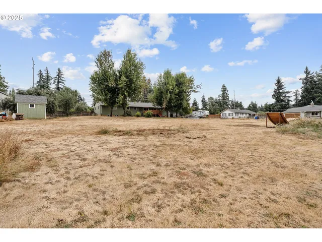$699,000 | 20415 Highway 213, Oregon City, OR 97045