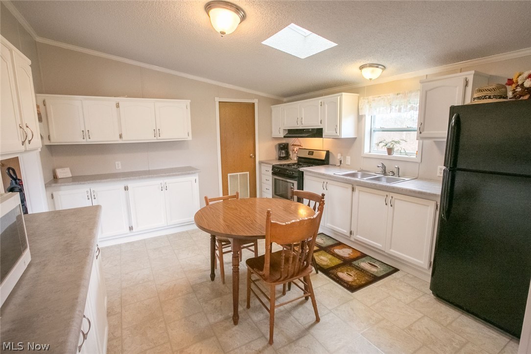 5680 Root Road Spencer, OH 44275 - Photo 13 of 29 Gallery Image 13