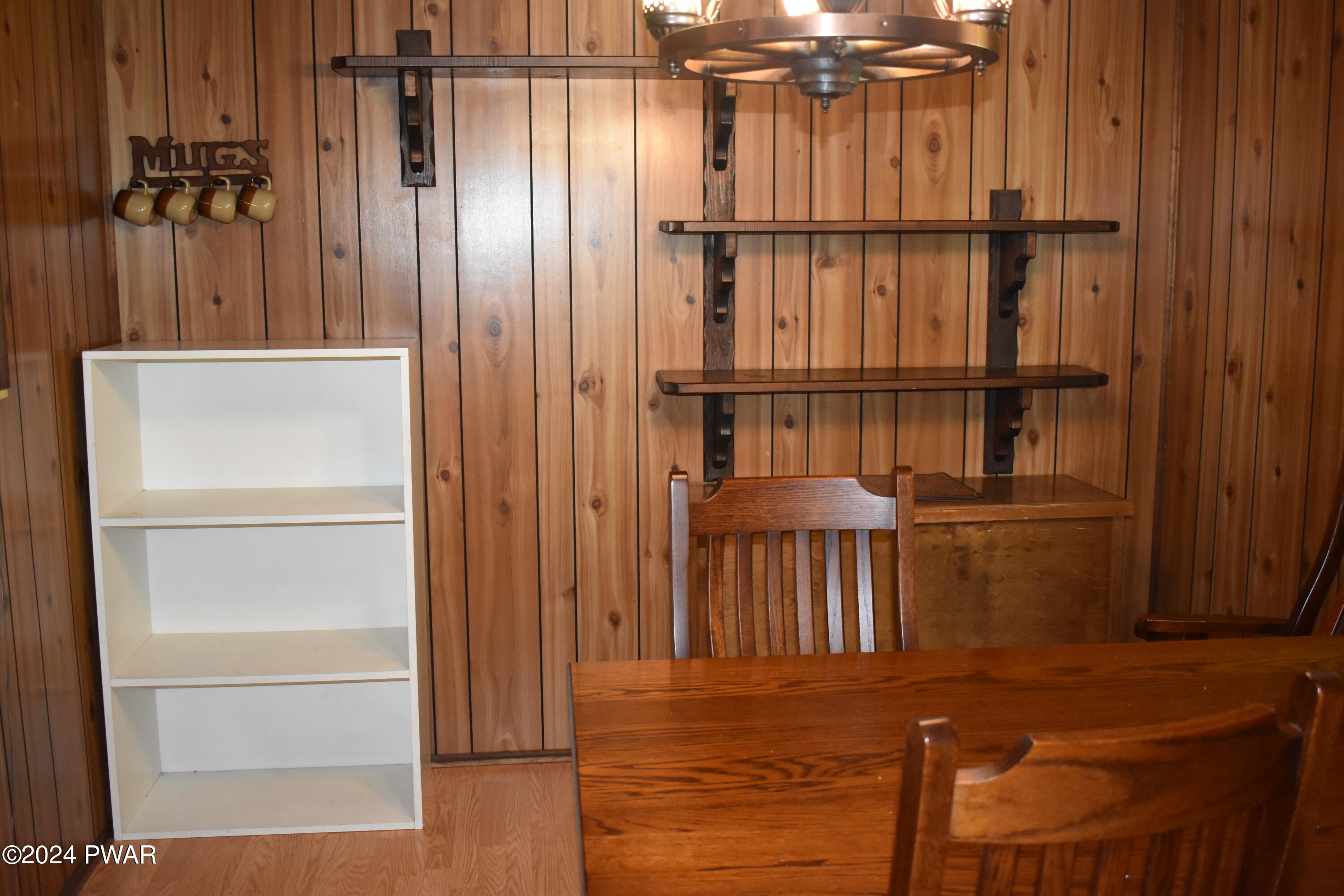 224 Maple Ridge Drive Hawley, PA 18428 - Photo 6 of 13 052