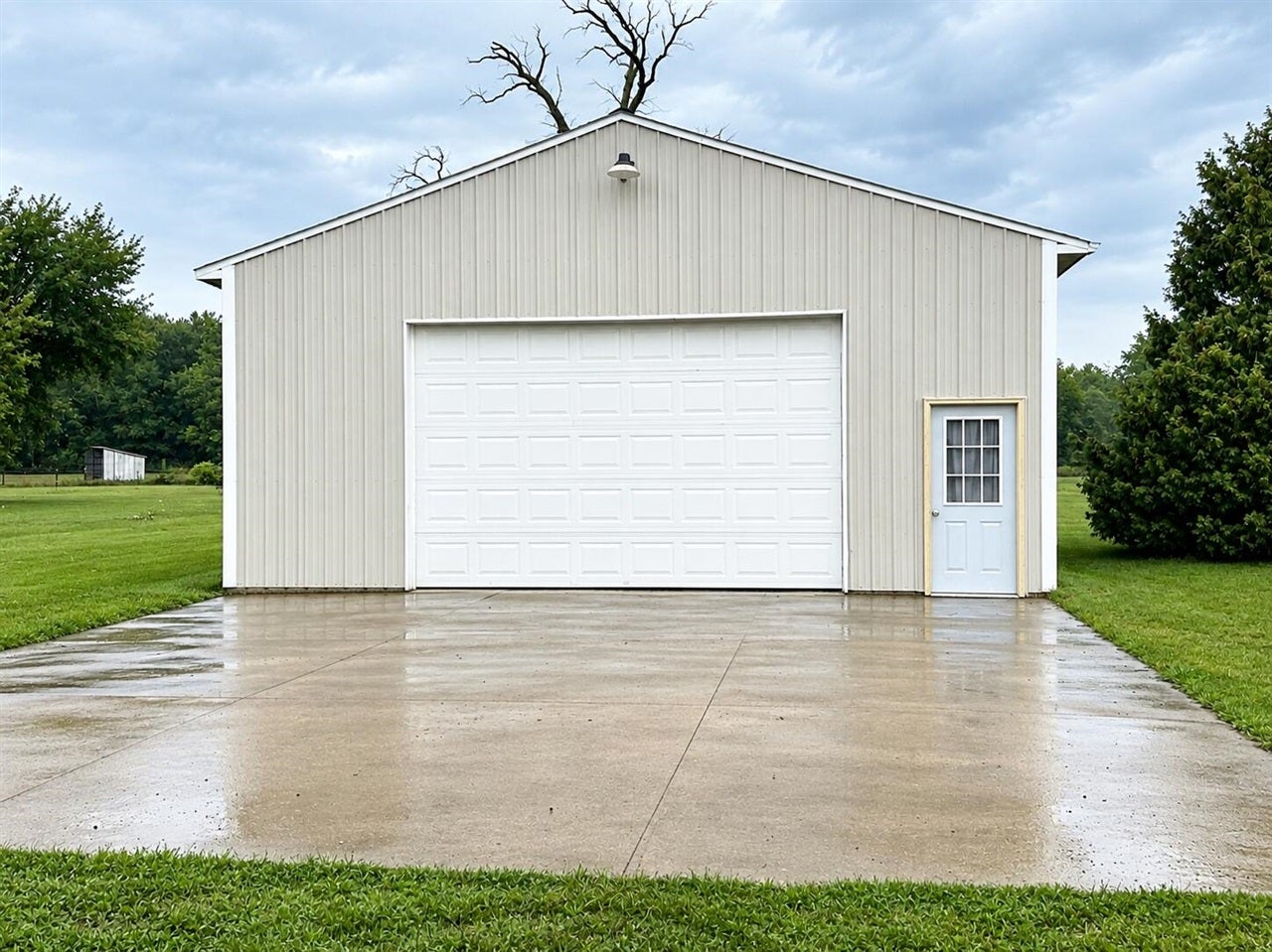 12945 Saddler Road Plainwell, MI 49080 - Photo 3 of 12 Gallery Image 3