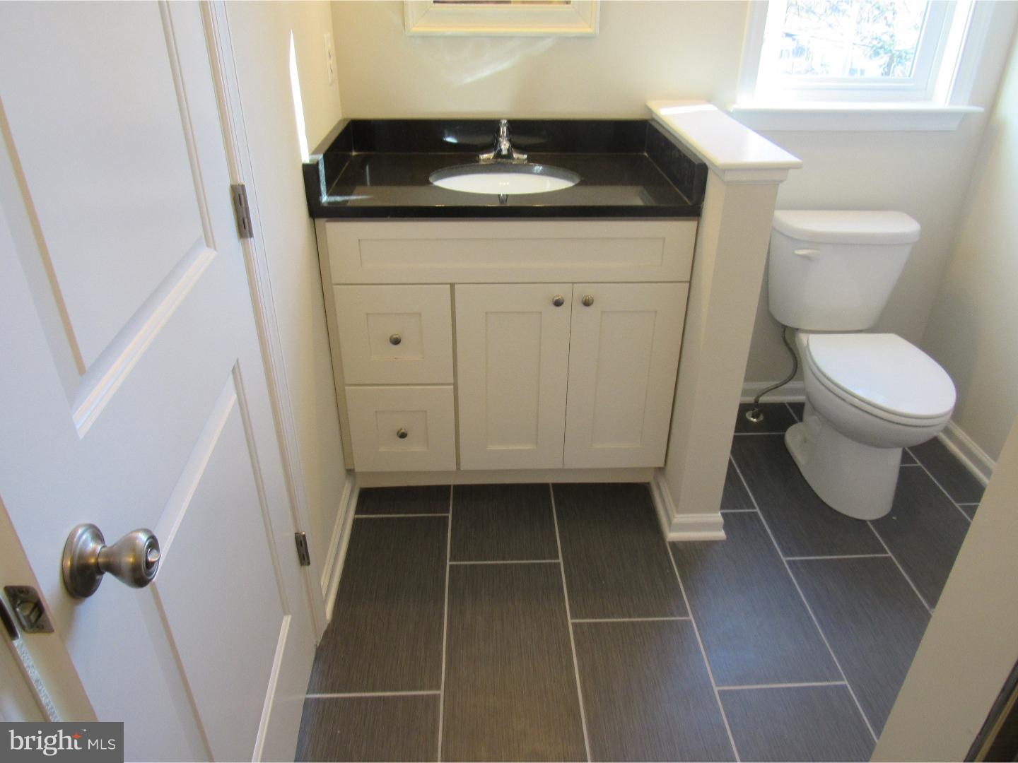 327 Lewis Road Broomall, PA 19008 - Photo 18 of 25