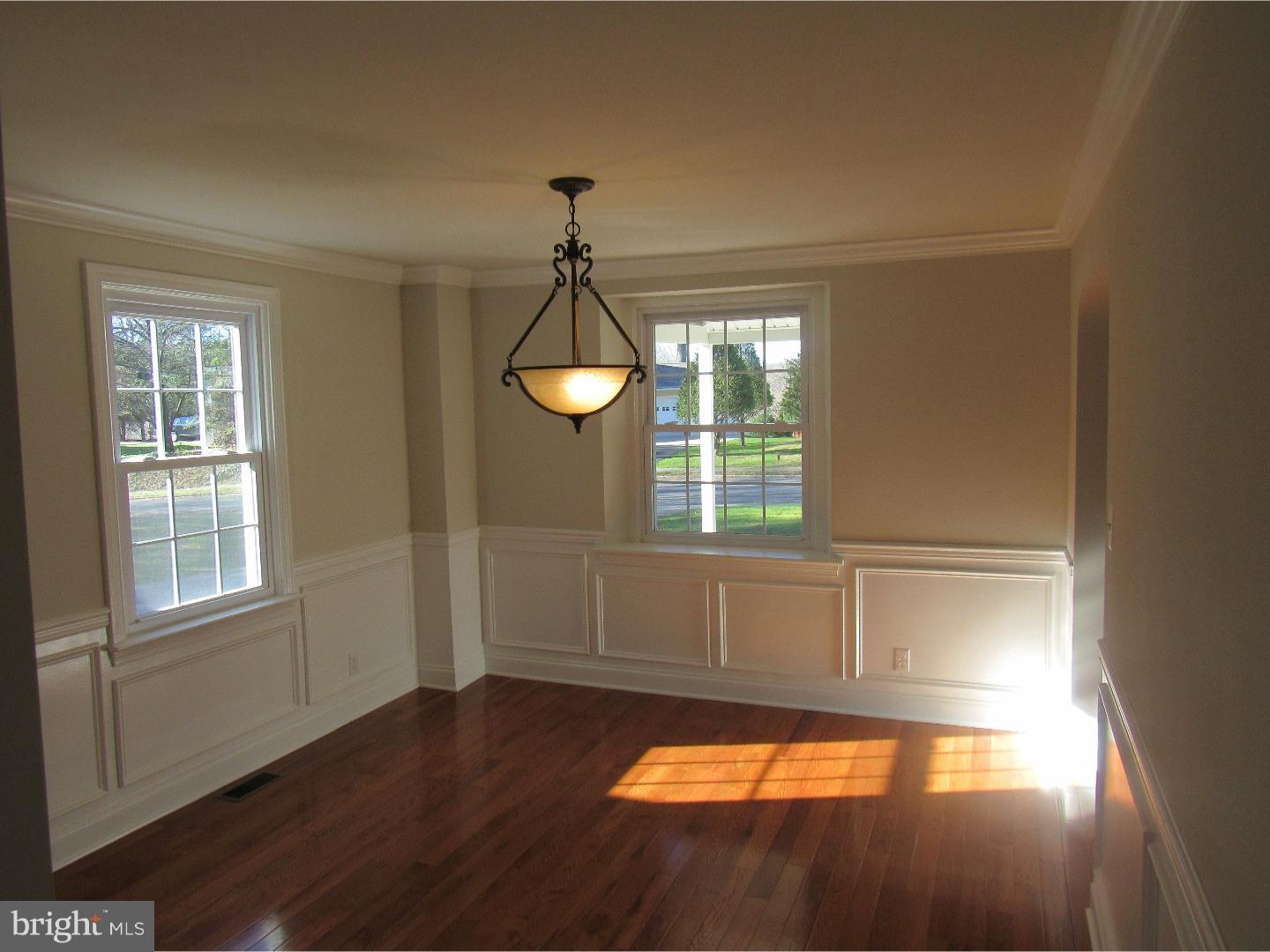 327 Lewis Road Broomall, PA 19008 - Photo 6 of 25