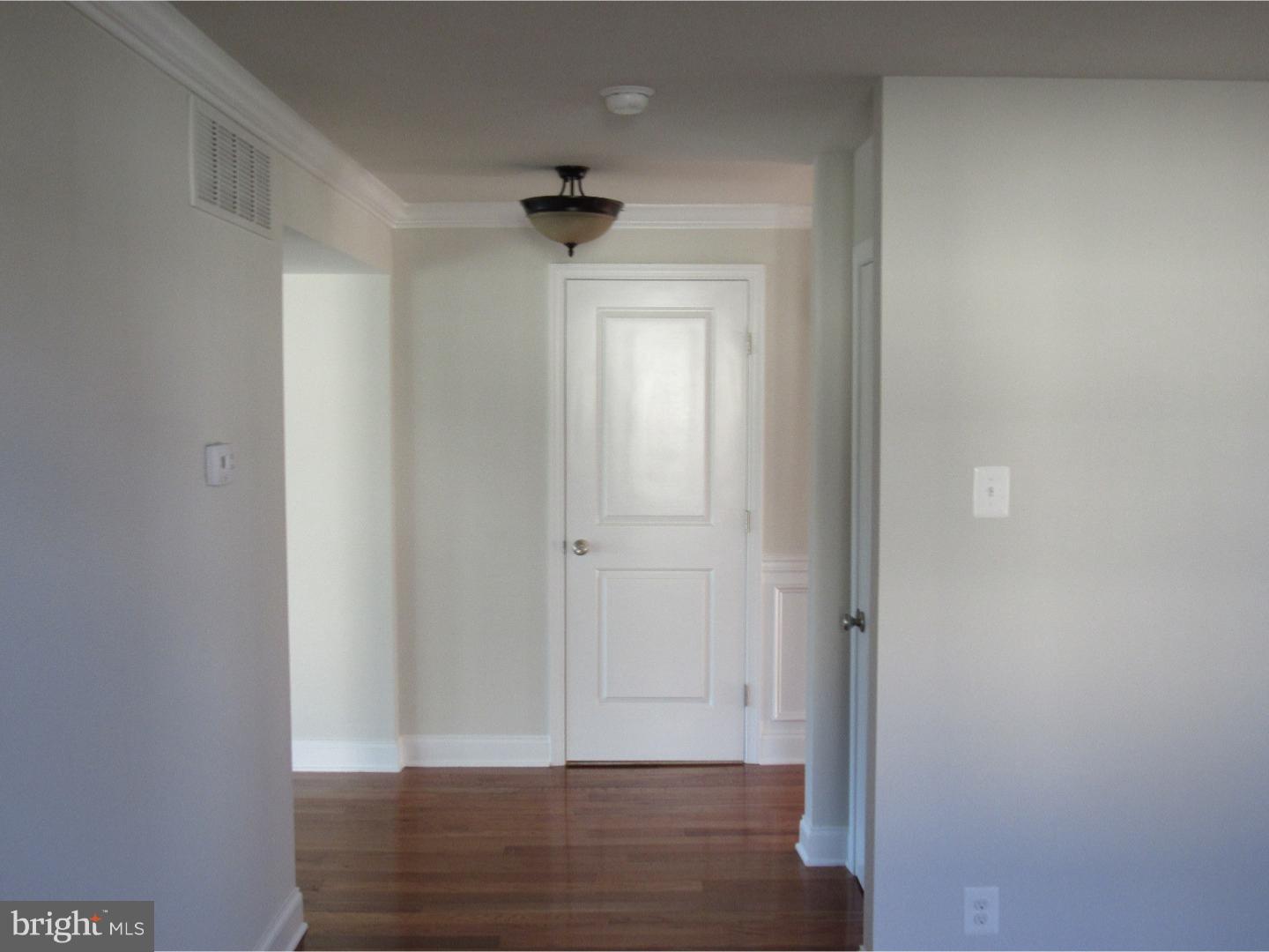 327 Lewis Road Broomall, PA 19008 - Photo 7 of 25