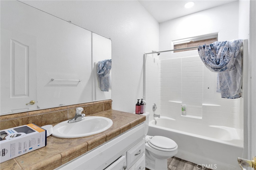 16255 Seneca Road Victorville, CA 92395 - Photo 14 of 38