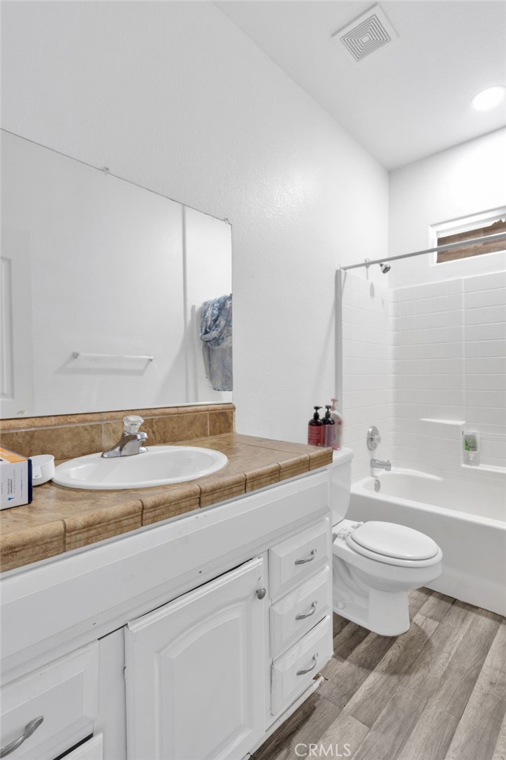 16255 Seneca Road Victorville, CA 92395 - Photo 15 of 38