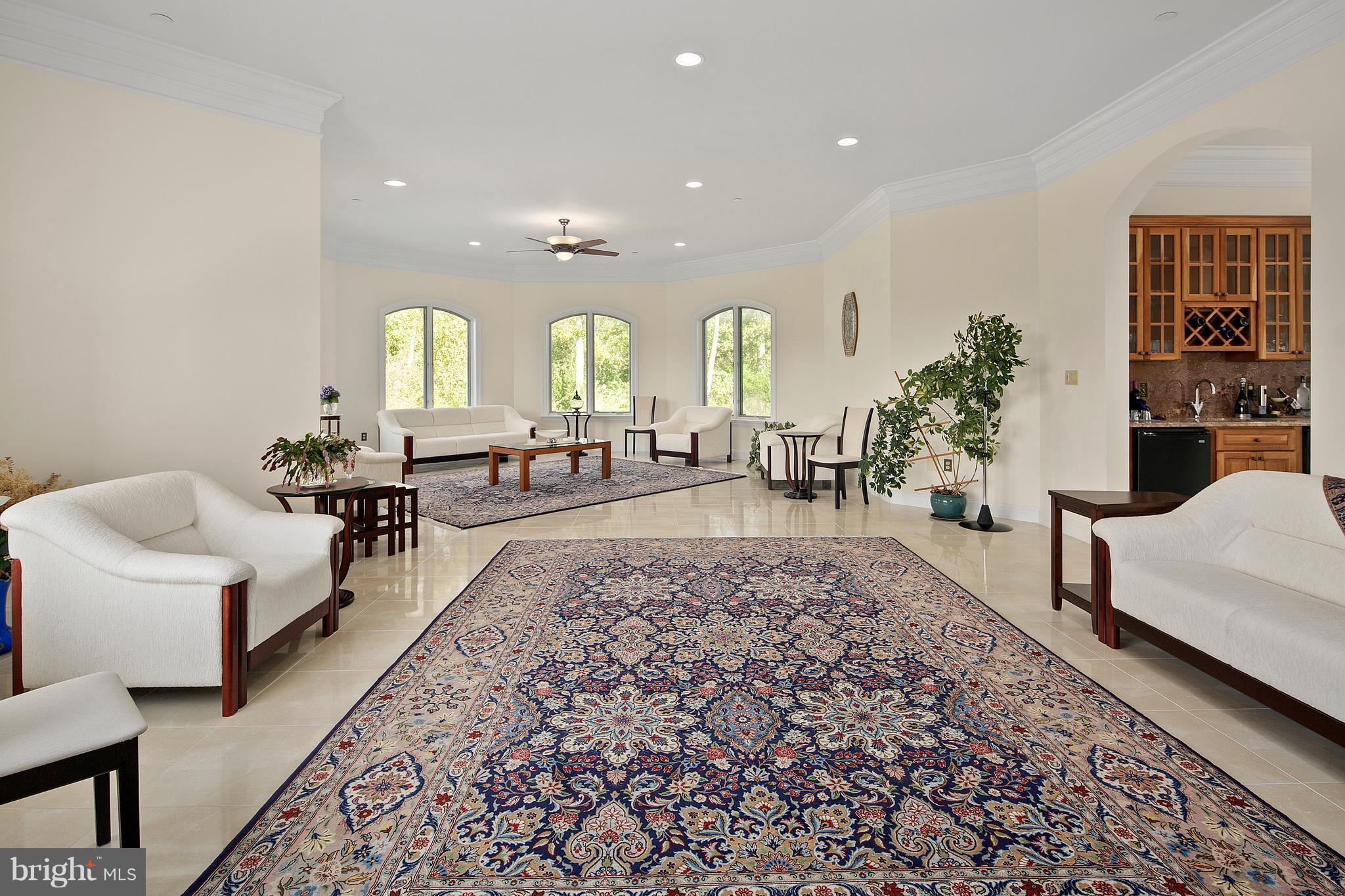 11206 Albermyrtle Road Potomac, MD 20854 - Photo 11 of 30 Living Room