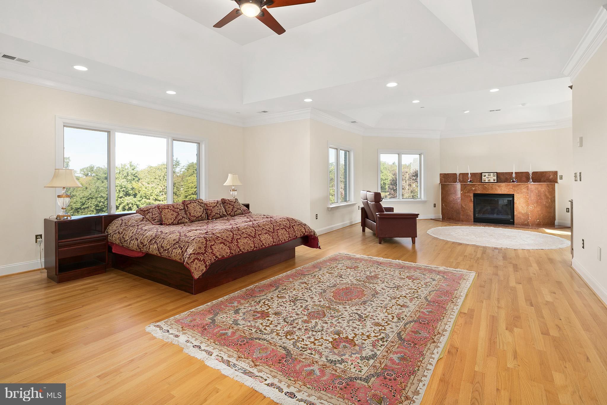11206 Albermyrtle Road Potomac, MD 20854 - Photo 16 of 30 Bedroom (Master)