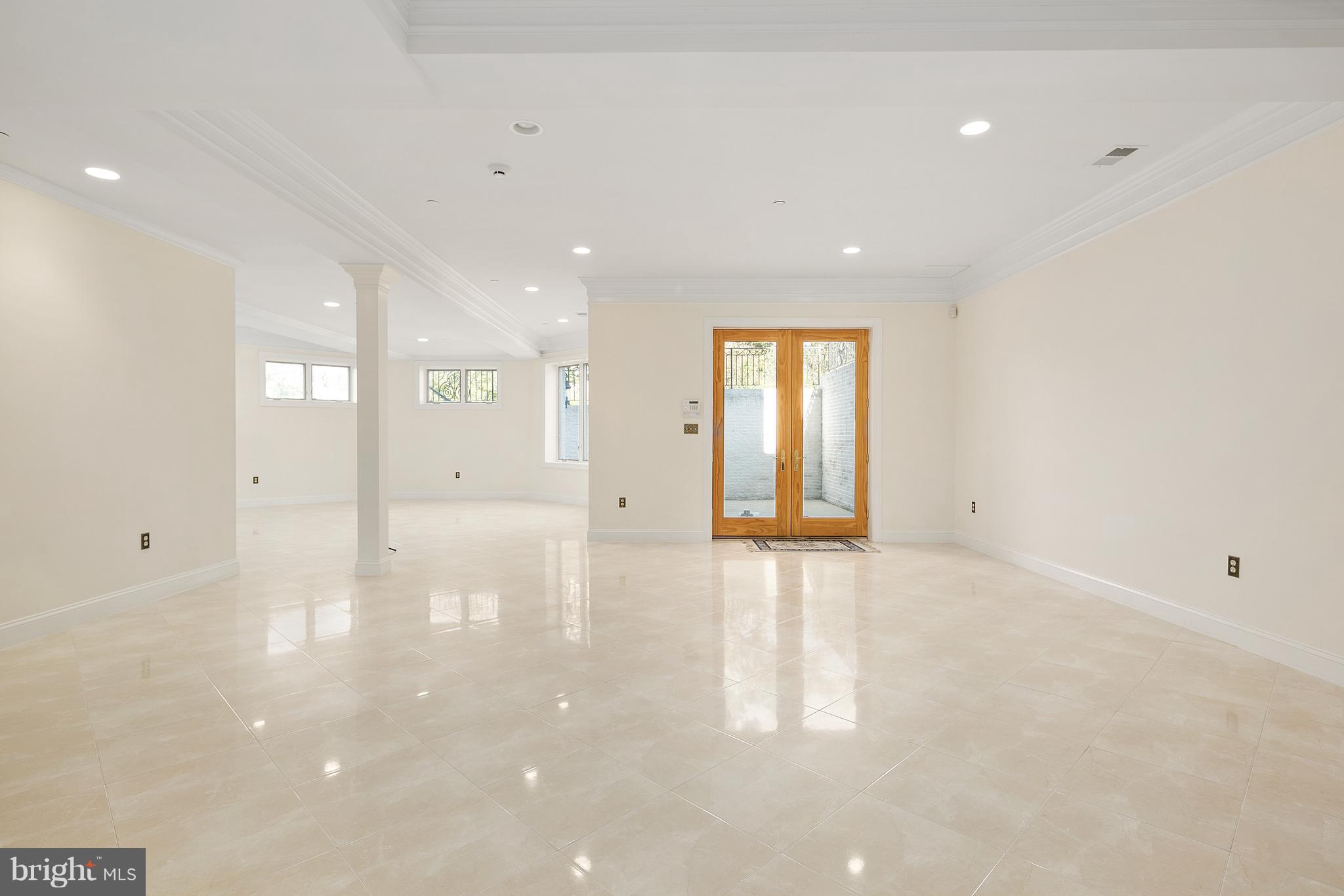 11206 Albermyrtle Road Potomac, MD 20854 - Photo 23 of 30 Basement