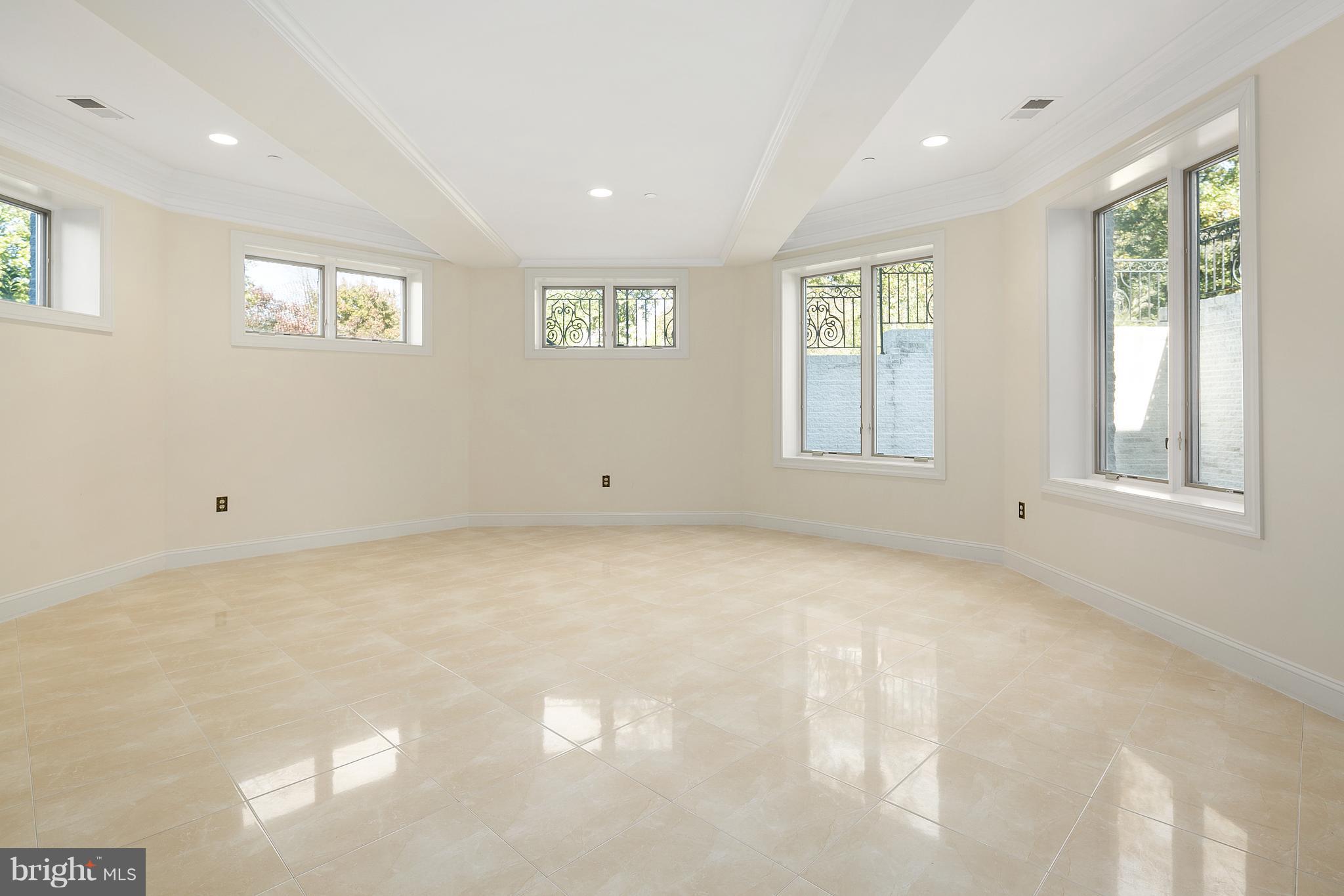 11206 Albermyrtle Road Potomac, MD 20854 - Photo 24 of 30 Basement