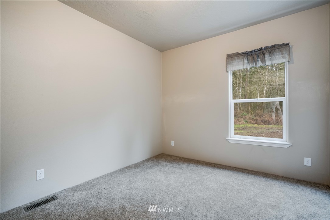 402 Zandecki Road Napavine, WA 98532 - Photo 28 of 39