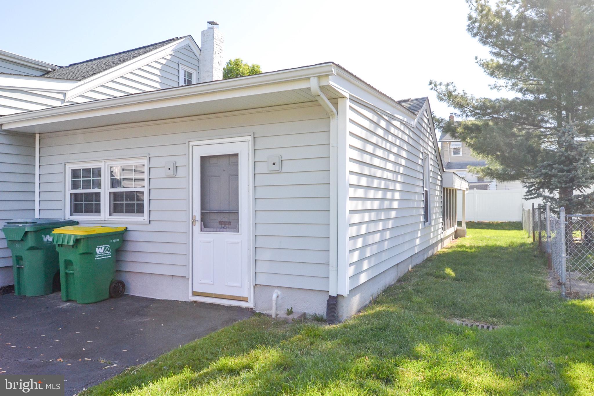107 Harding Avenue Wilmington, DE 19804 - Photo 4 of 24