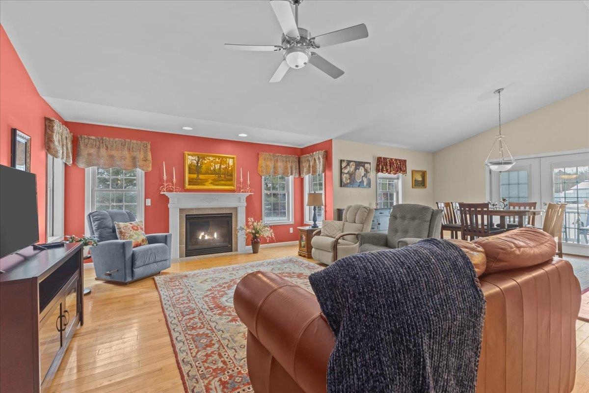 42 Hailey's Way Colchester, VT 05446 - Photo 4 of 32