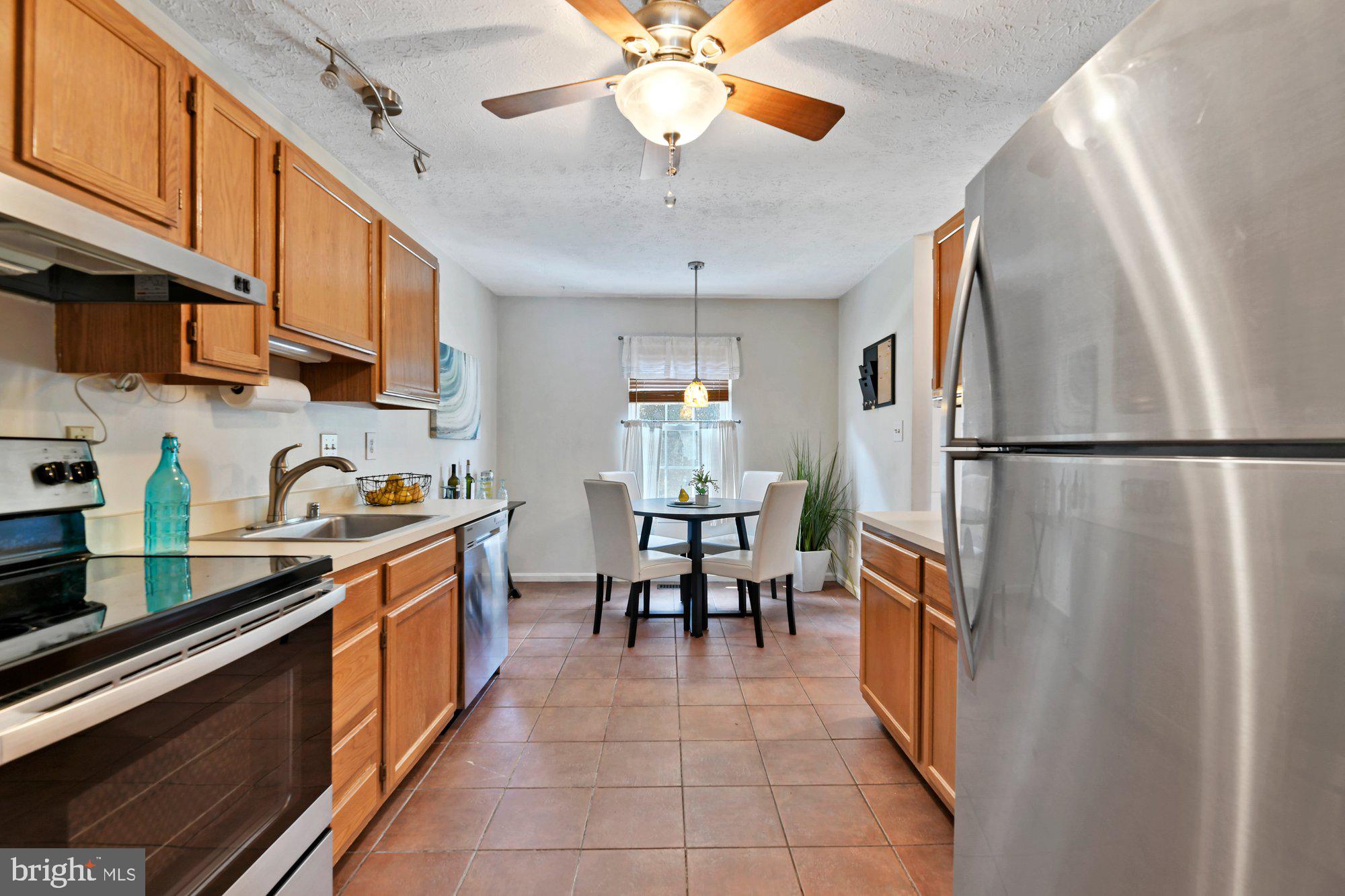 623 Nollmeyer Road Baltimore, MD 21220 - Photo 5 of 37