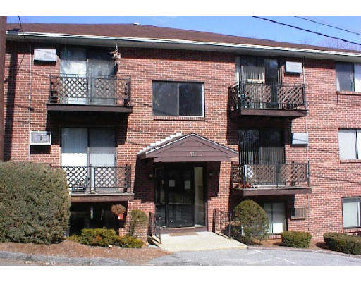19 Maple Street, Unit 7 Amesbury, MA 01913 - Photo 1 of 1 Gallery Image 1