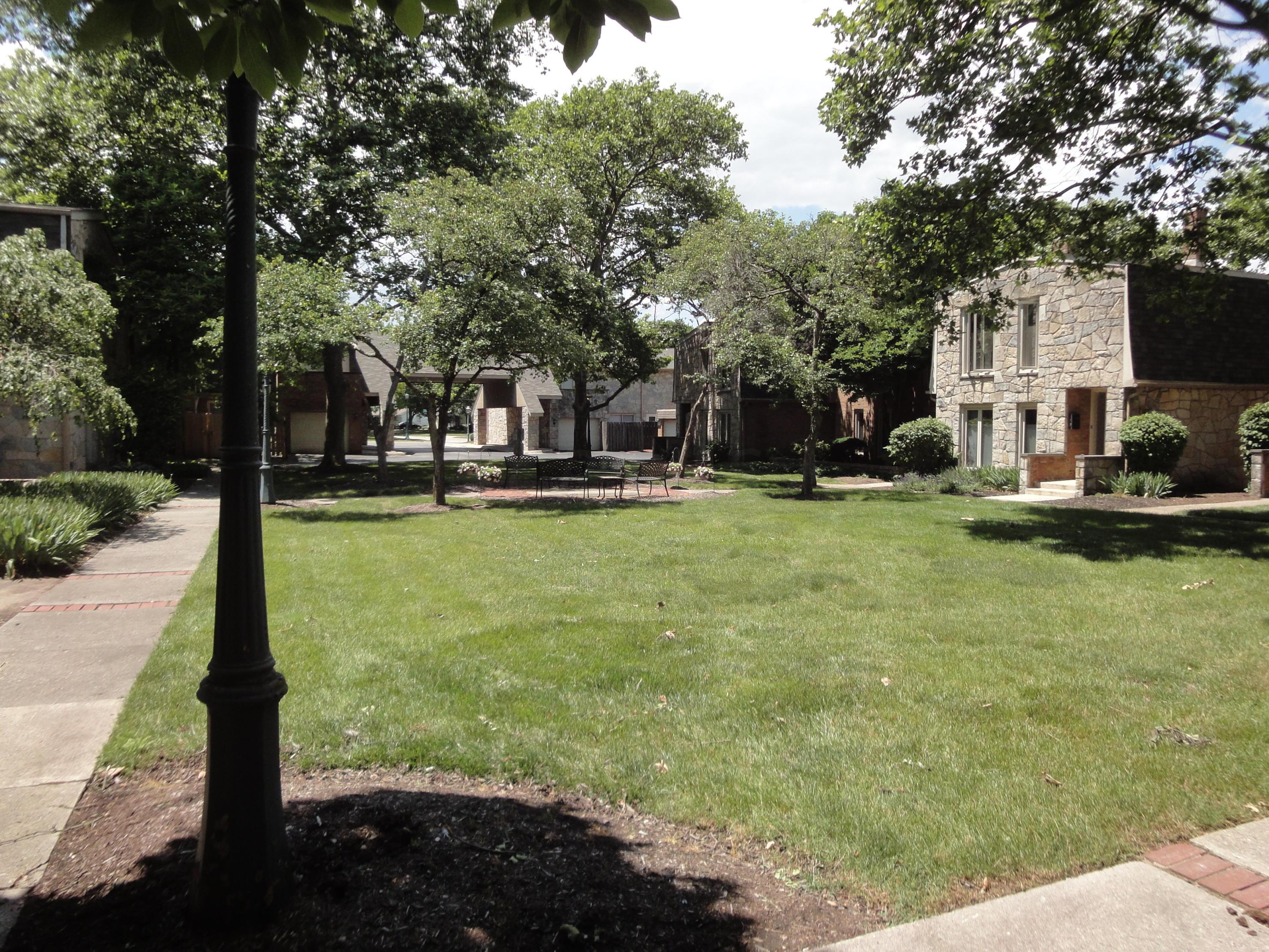 3600 Reed Road, Unit 23 Columbus, OH 43220 - Photo 45 of 53