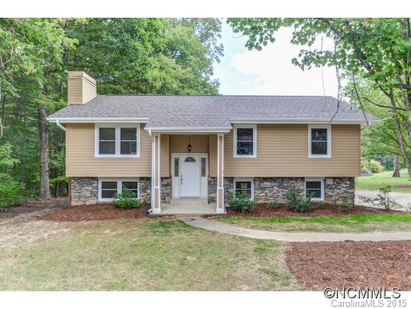 7 Fair Oaks Road Arden, NC 28704 - Photo 1 of 24 Gallery Image 1