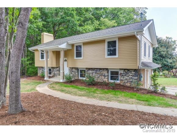 7 Fair Oaks Road Arden, NC 28704 - Photo 2 of 24 Gallery Image 2