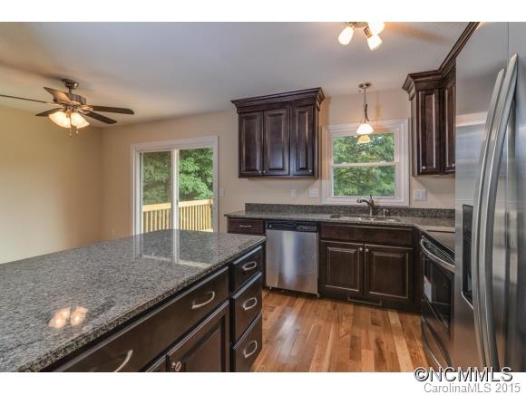 7 Fair Oaks Road Arden, NC 28704 - Photo 11 of 24 Gallery Image 11
