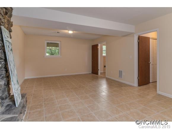 7 Fair Oaks Road Arden, NC 28704 - Photo 14 of 24 Gallery Image 14